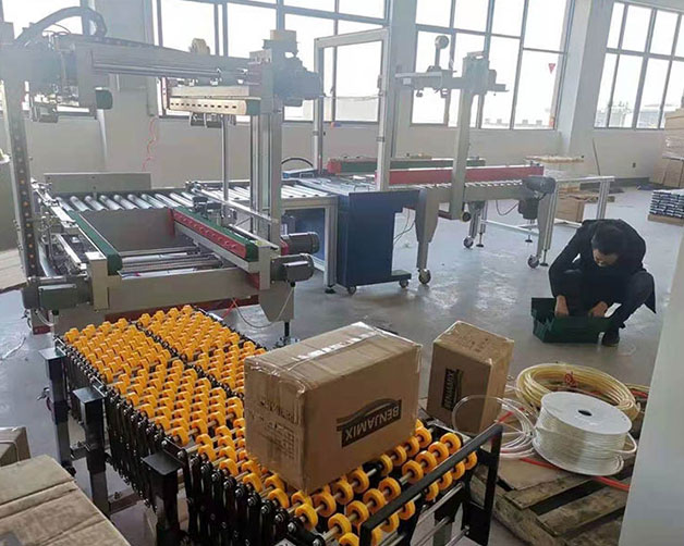 湖北自動封箱機案例展示